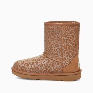 UGG Cassic II Glitter Leopard Boot for kids - Size 13